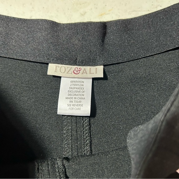 New Roz & Ali Dressbarn Women’s A Line Skirt Black Size Medium Career BNWT - Picture 4 of 4